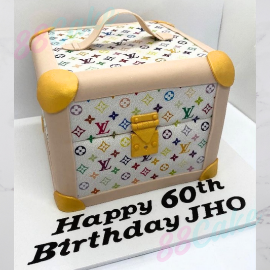 Cake designed like a suitcase 